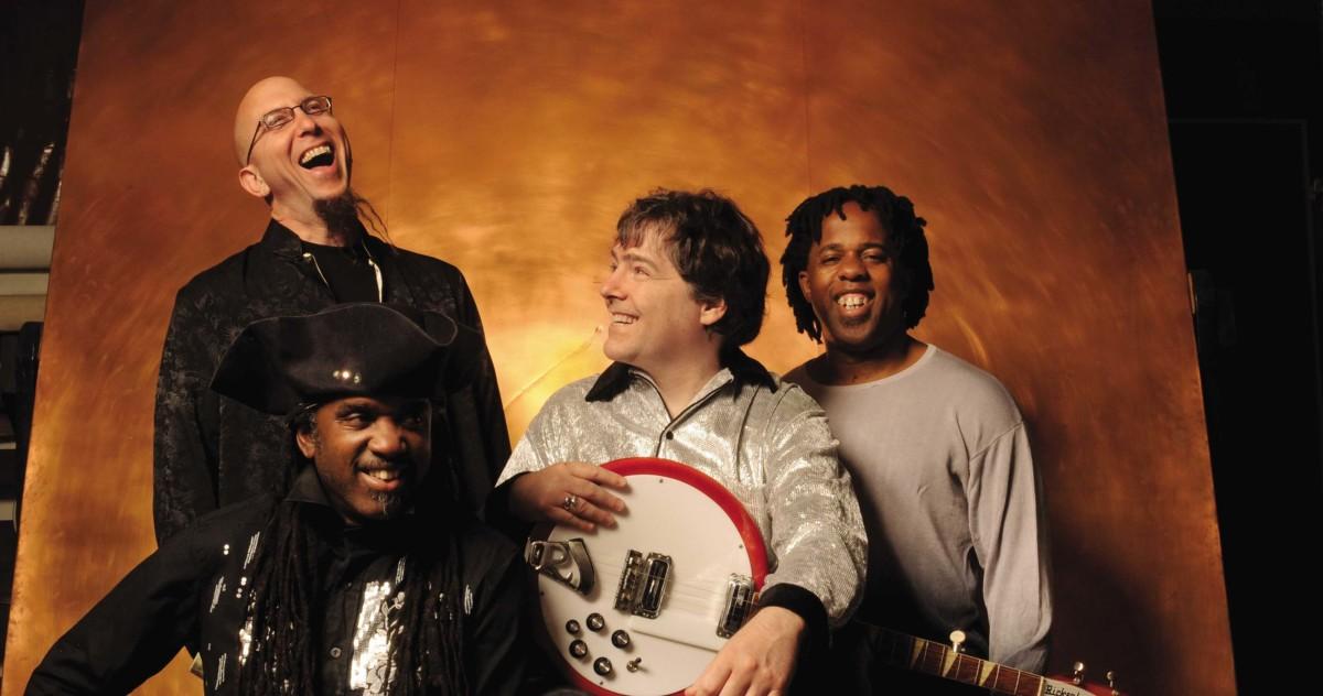 Bela-Fleck-and-the-Flecktones-Press-Image-Crop-2-1200x632.jpg