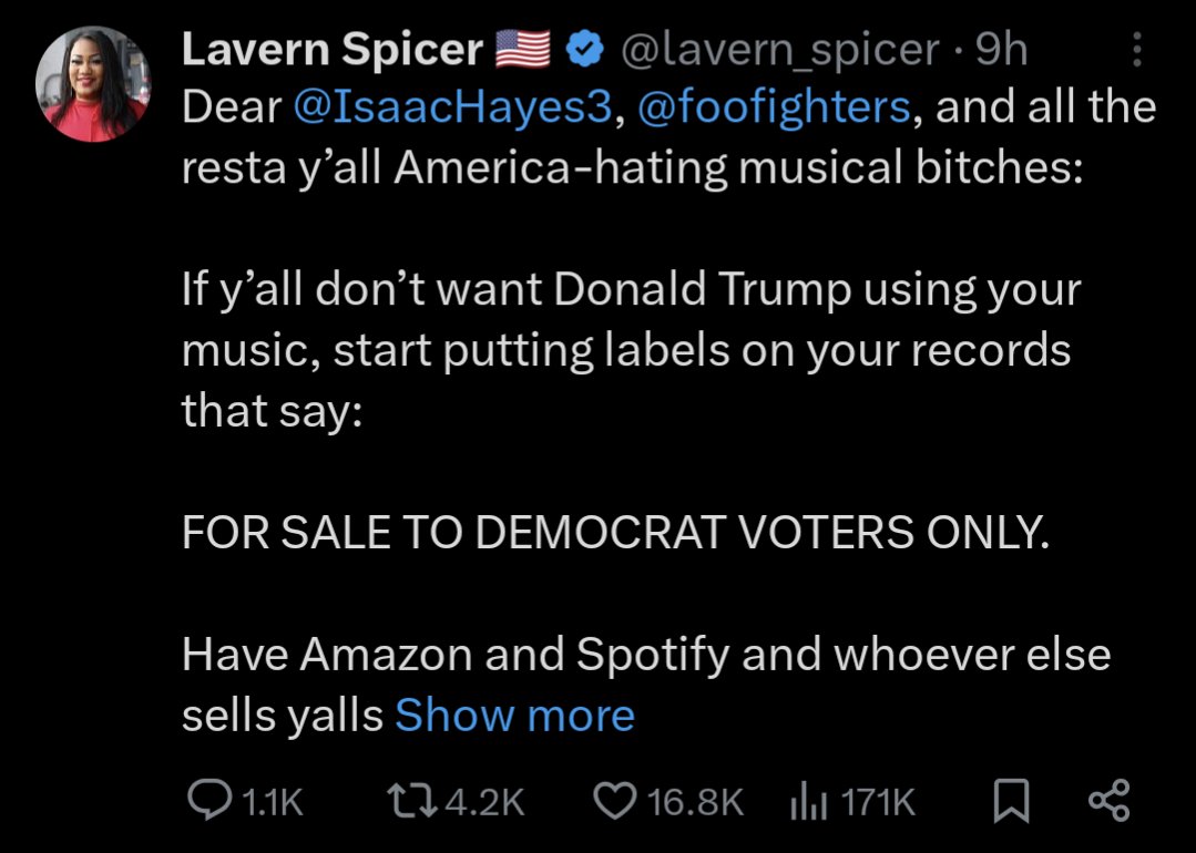 Photo attached to archived tweet