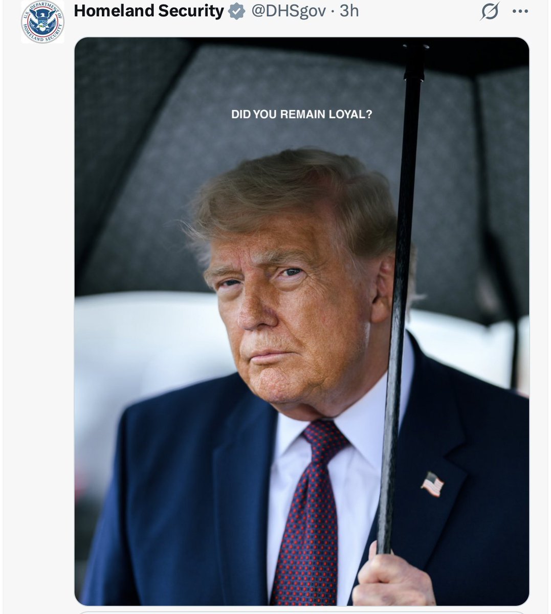 Photo attached to archived tweet
