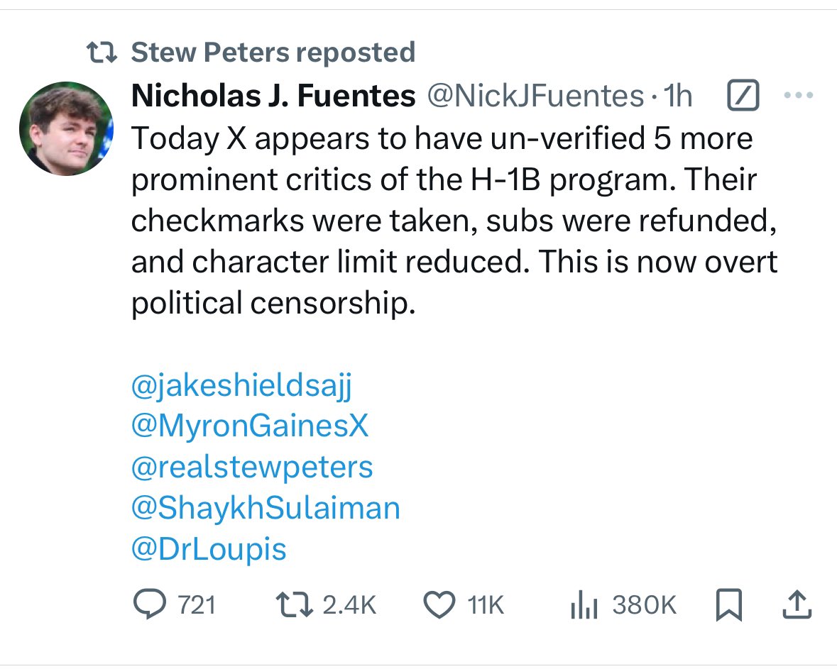 Photo attached to archived tweet