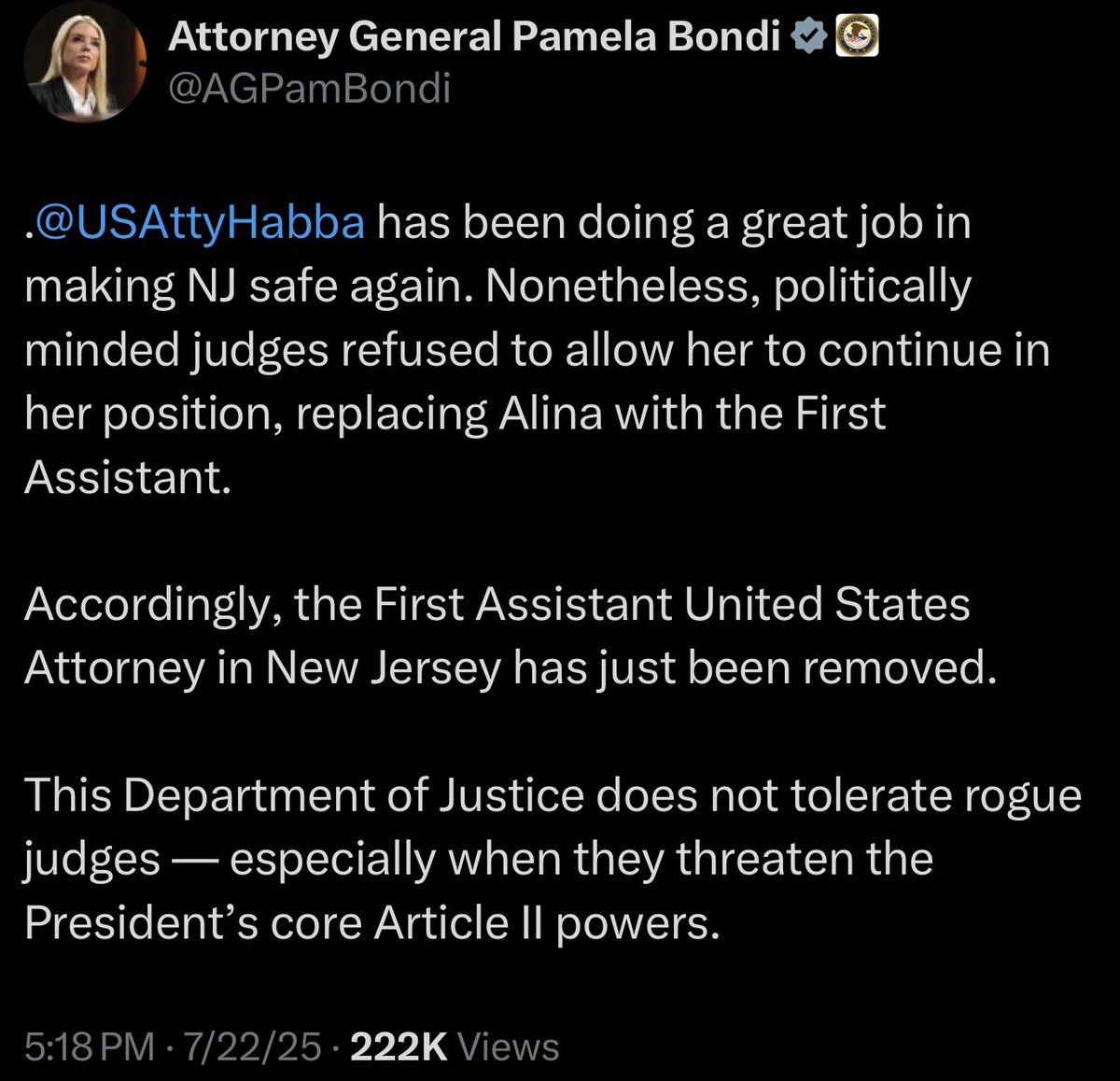 Photo attached to archived tweet
