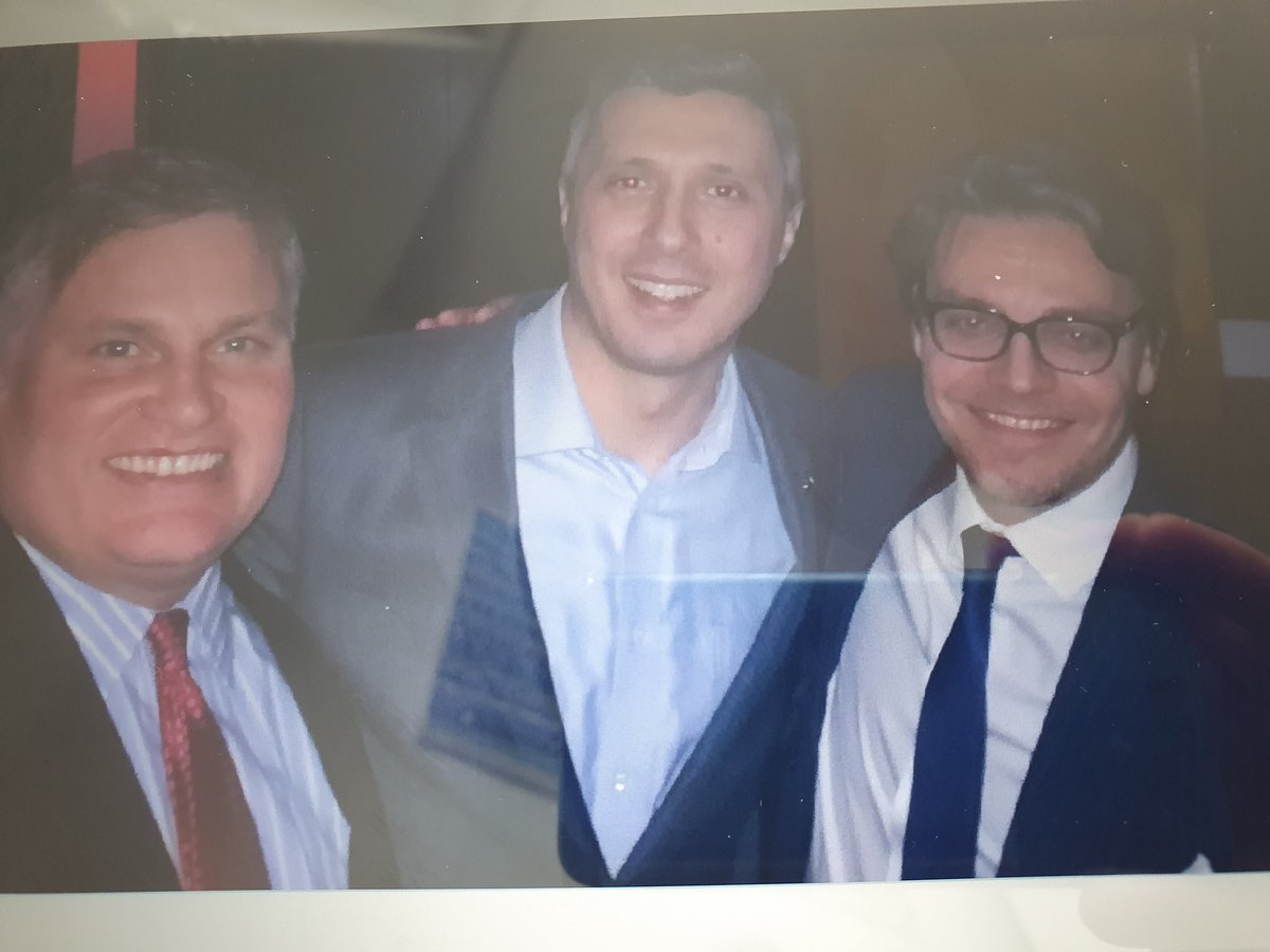 Photo attached to archived tweet