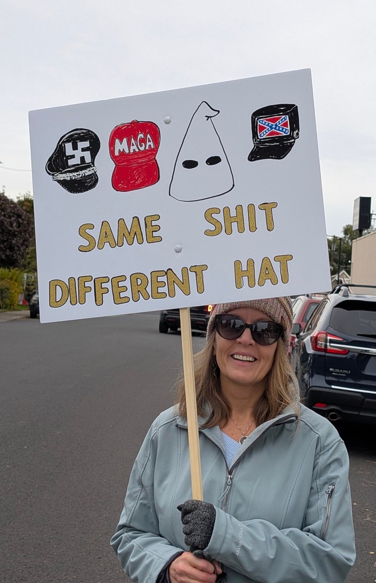 Photo attached to archived tweet