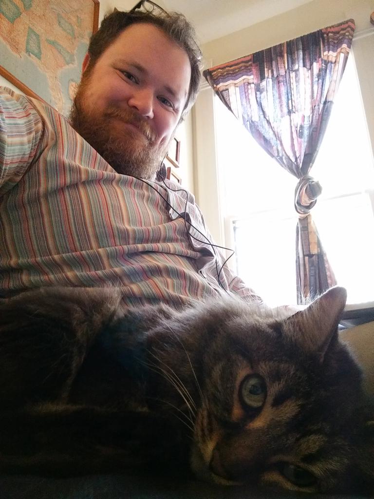 Photo attached to archived tweet