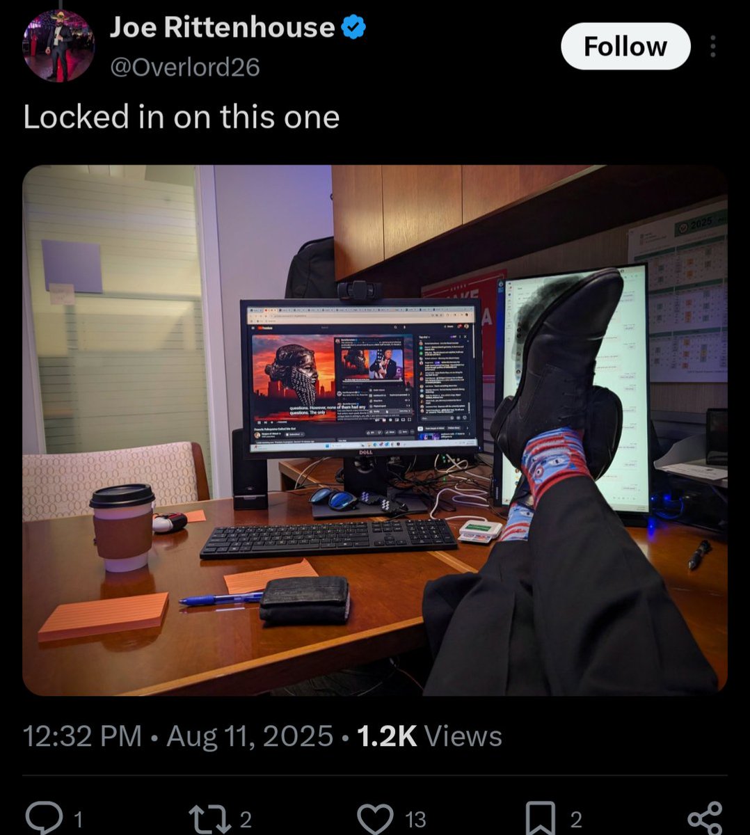 Photo attached to archived tweet