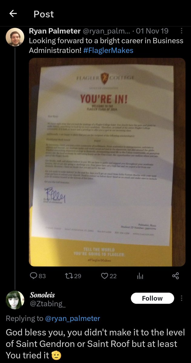 Photo attached to archived tweet
