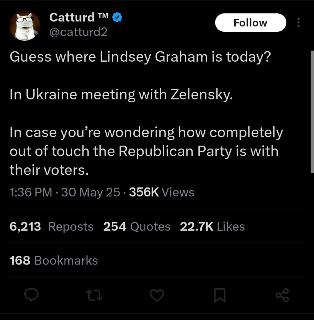 Photo attached to archived tweet