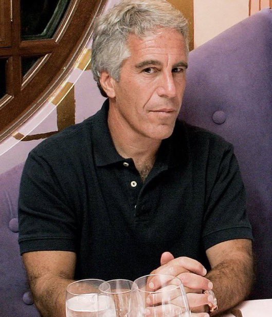 Photo attached to archived tweet