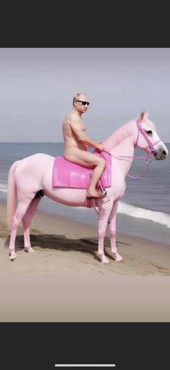 Photo attached to archived tweet