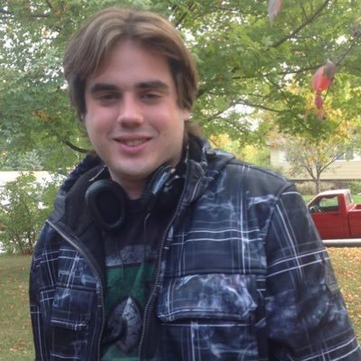 Photo attached to archived tweet