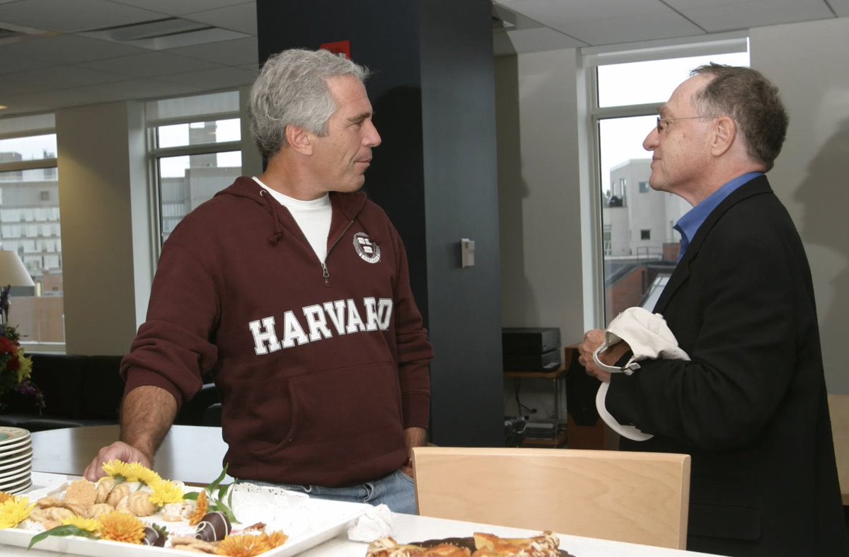 Photo attached to archived tweet